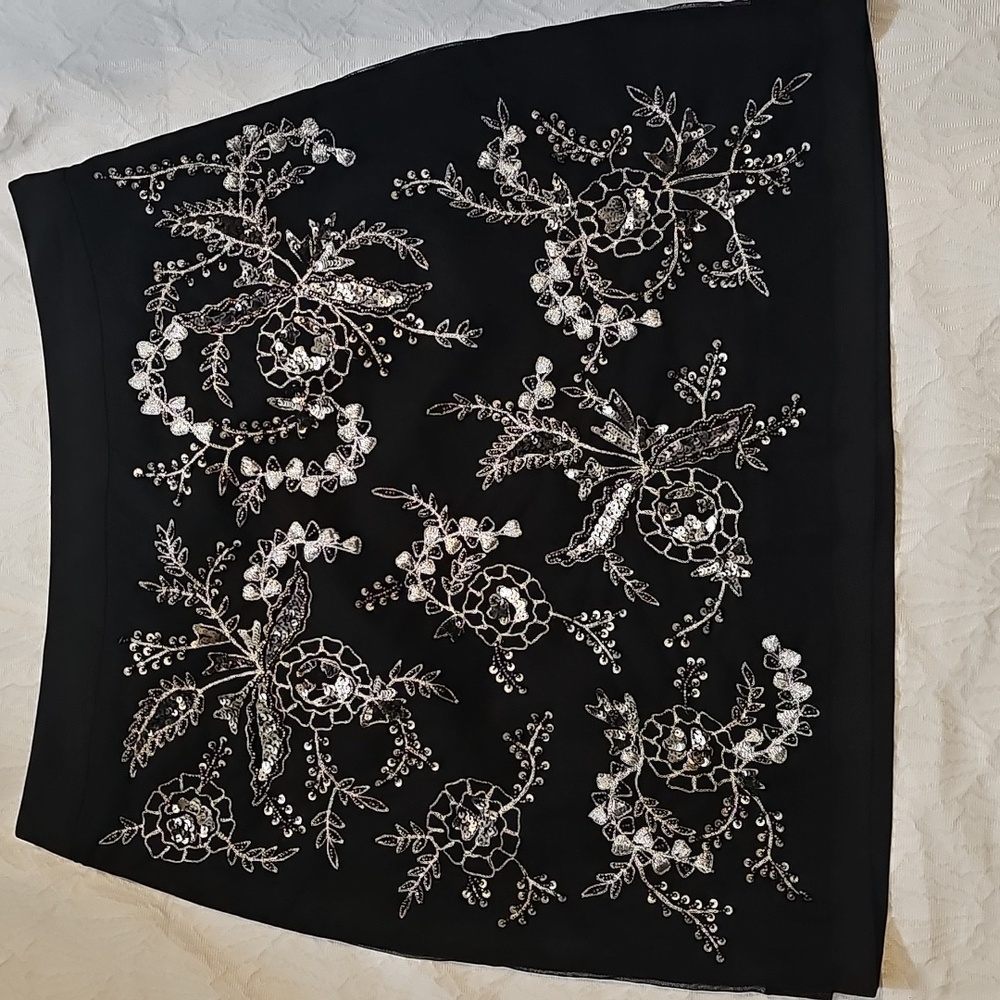Club Monaco Black Skirt with Silvery Floral Embroidery